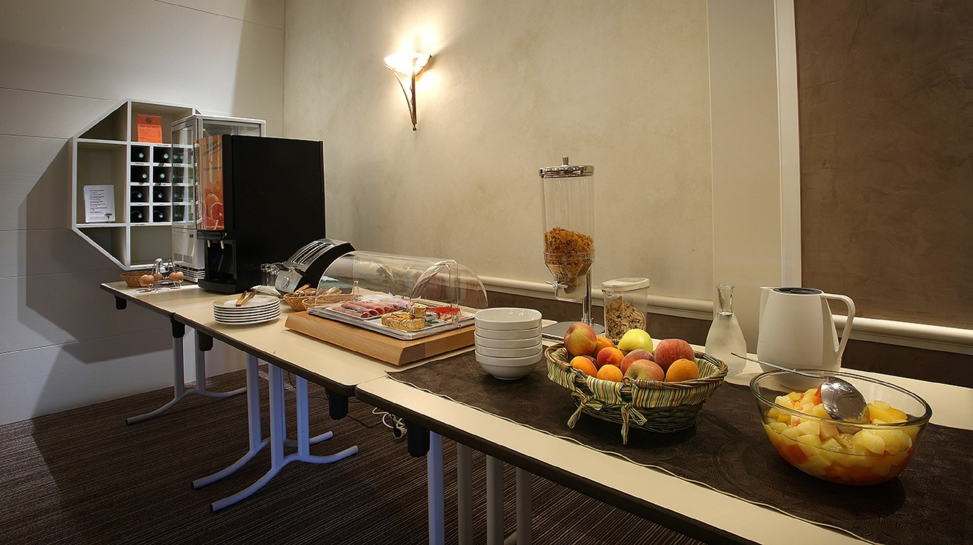 Des Eaux Hotel 3*